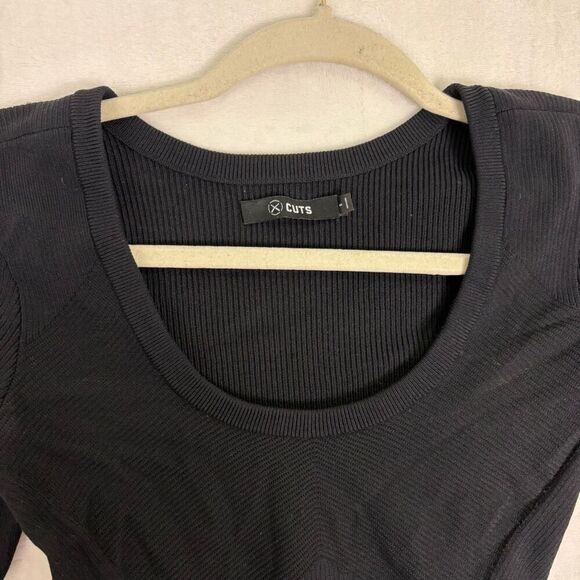 Cuts Black Ribbed Scoop Neck Cropped Long Sleeve Top Size Small - Picture 4 of 9